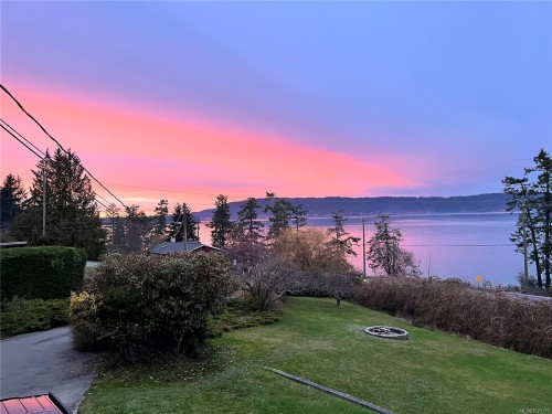 321 Maliview Dr, Salt Spring, BC 