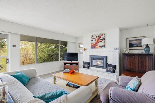 321 Maliview Dr, Salt Spring, BC 