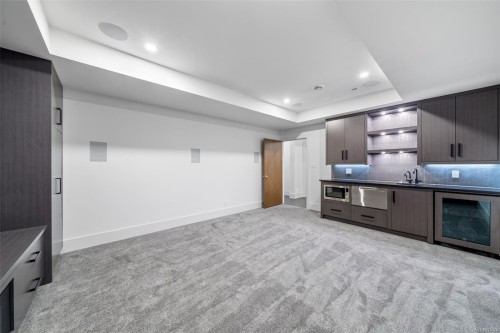 1221 Viewtop Rd, Duncan, BC 