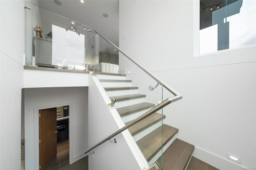 1221 Viewtop Rd, Duncan, BC 