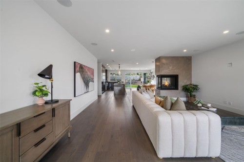 1221 Viewtop Rd, Duncan, BC 