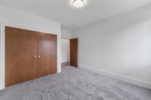 1221 Viewtop Rd, Duncan, BC 