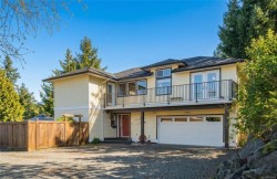 1747 Dar's Pl  Qualicum Beach, BC V9K 2S3