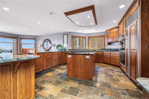 433 Eagle Ridge Rd, Campbell River, BC 