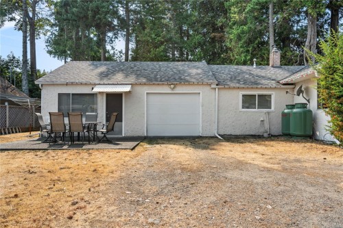 35 Bowser Rd, Bowser, BC 