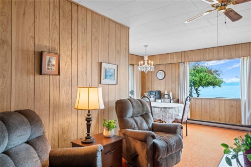 35 Bowser Rd, Bowser, BC 