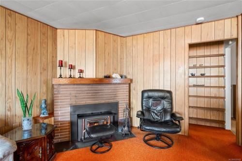 35 Bowser Rd, Bowser, BC 