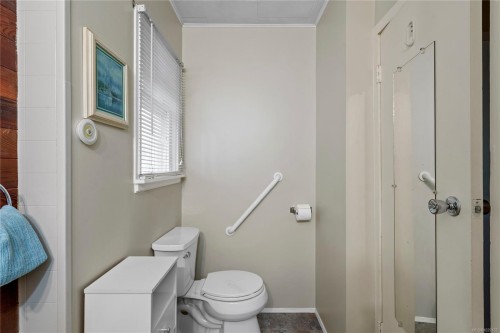 35 Bowser Rd, Bowser, BC 