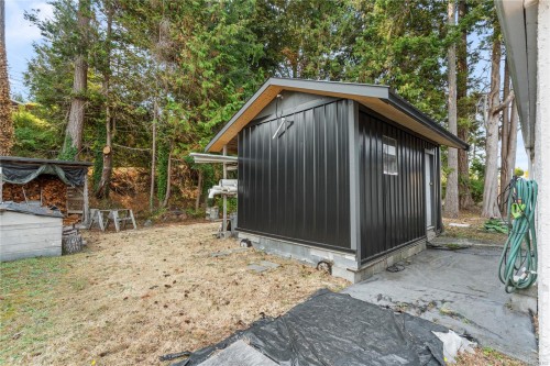 35 Bowser Rd, Bowser, BC 