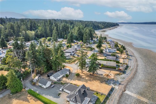 35 Bowser Rd, Bowser, BC 