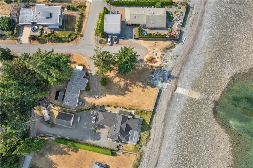 35 Bowser Rd, Bowser, BC 