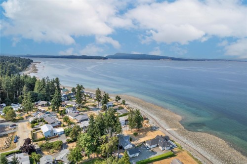 35 Bowser Rd, Bowser, BC 