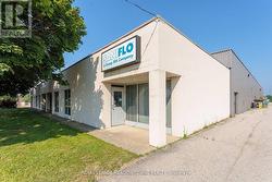 D - 685 SPEEDVALE AVENUE  Guelph, ON N1K 1E6
