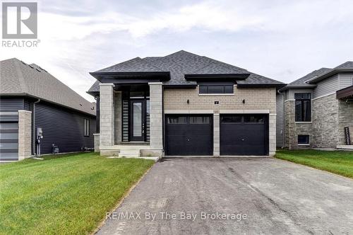 5 ROSANNE CIRCLE  Wasaga Beach, ON L9Z 0N4