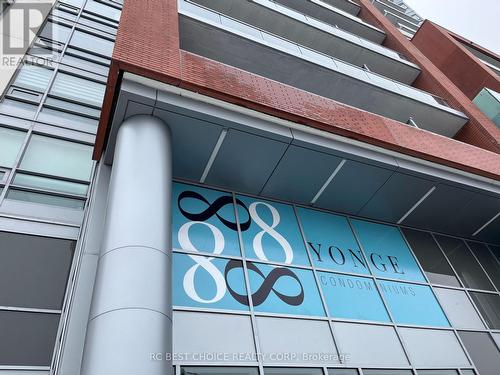 904 - 8888 YONGE STREET  Richmond Hill, ON L4C 6Z1