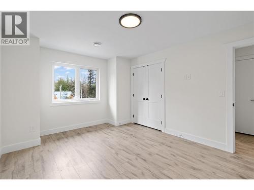 7670 Mountain Drive, Anglemont, BC 