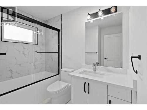 7670 Mountain Drive, Anglemont, BC 
