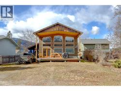 308 3rd Avenue NW  Nakusp, BC V0G 1R1