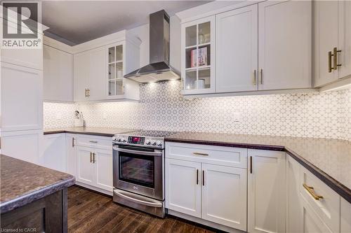 268 Evens Pond Crescent, Kitchener, ON - Indoor Photo Showing Kitchen With Upgraded Kitchen
