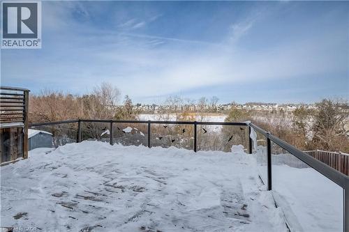 268 Evens Pond Crescent, Kitchener, ON - Outdoor