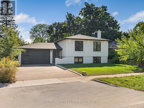 1128 PINEGROVE ROAD  Oakville, ON L6L 2W6