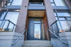 101 - 35 WABASH AVENUE  Toronto, ON M6R 0A9