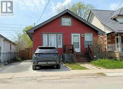 MAIN LEVEL - 4765 SIXTH AVENUE Niagara Falls, ON L2E 4T6