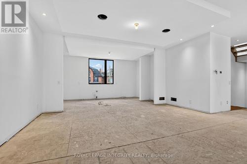 112 Queen Elizabeth Drive, Ottawa, ON - Indoor Photo Showing Other Room