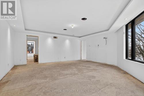 112 Queen Elizabeth Drive, Ottawa, ON - Indoor Photo Showing Other Room