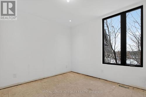 112 Queen Elizabeth Drive, Ottawa, ON - Indoor Photo Showing Other Room