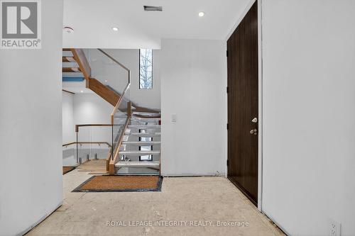 Foyer - 112 Queen Elizabeth Drive, Ottawa, ON - Indoor Photo Showing Other Room
