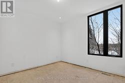 Bedroom 2 - 