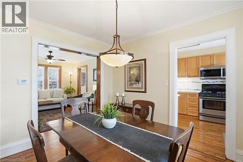 223 Park Row S, Hamilton, ON - Indoor Photo Showing Dining Room