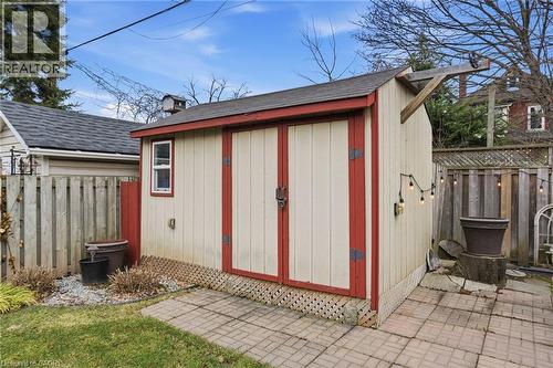 223 Park Row S, Hamilton, ON - Outdoor With Exterior