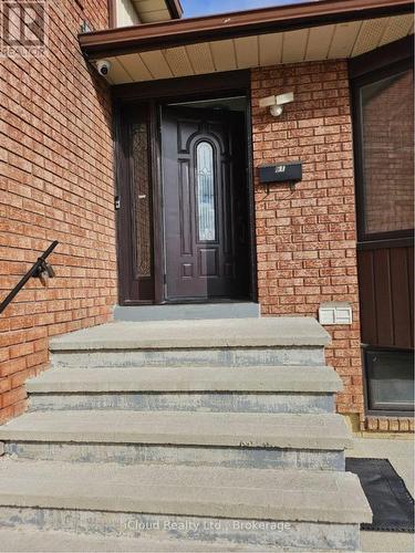61 Hull Street, Mississauga, ON - Outdoor With Exterior