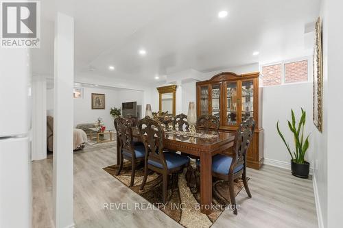44 Jefferson Avenue, Hamilton, ON - Indoor Photo Showing Dining Room