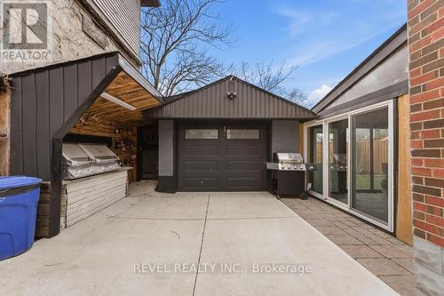 44 Jefferson Avenue, Hamilton, ON - Outdoor With Exterior
