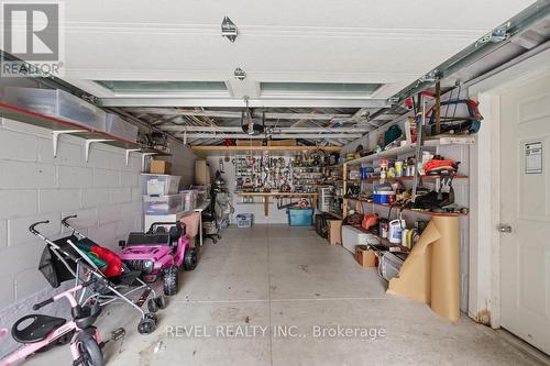 44 Jefferson Avenue, Hamilton, ON - Indoor Photo Showing Garage