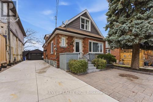44 Jefferson Avenue, Hamilton, ON - Outdoor
