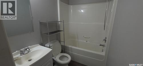 2955 Mcclocklin Road, Saskatoon, SK - Indoor Photo Showing Bathroom