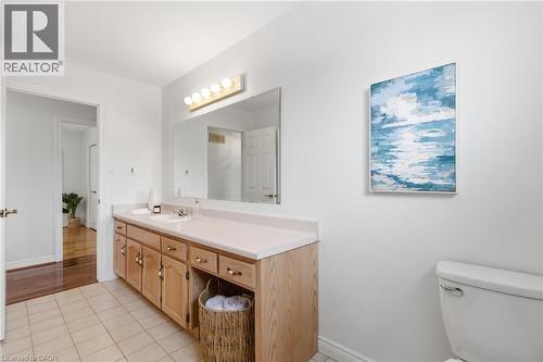 12 Sumner Crescent, Grimsby, ON - Indoor Photo Showing Bathroom