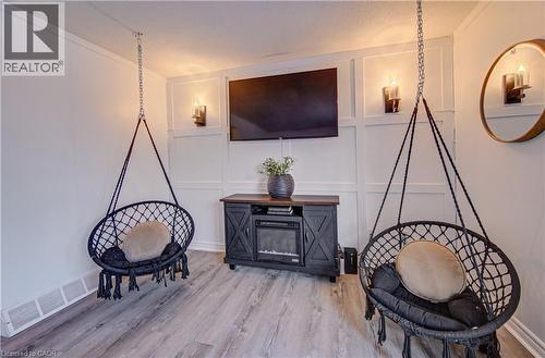 150 Glamis Road, Cambridge, ON - Indoor Photo Showing Other Room