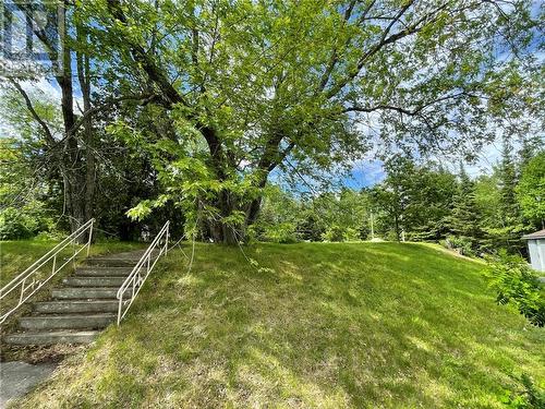 6 Gill Crescent, Onaping, ON 