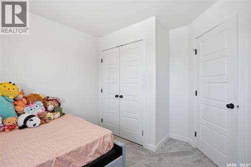 360 Barrett Street, Saskatoon, SK - Indoor Photo Showing Bedroom