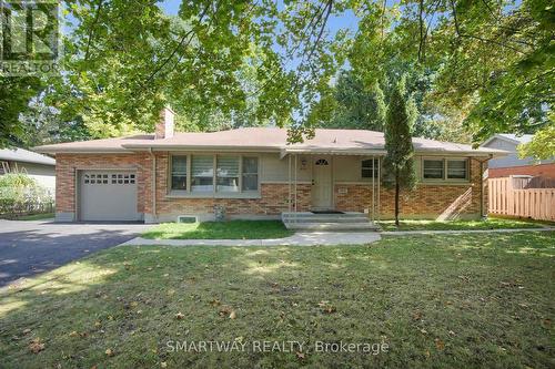 633 DONEGAL DRIVE  London North, ON N6H 3H6