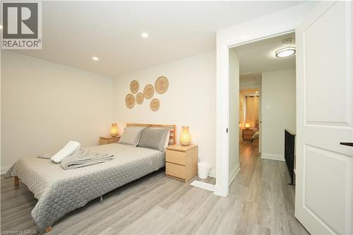 140 Jansen Avenue, Kitchener, ON - Indoor Photo Showing Bedroom