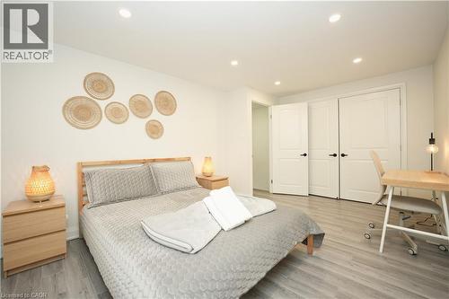 140 Jansen Avenue, Kitchener, ON - Indoor Photo Showing Bedroom