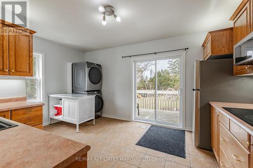 323 Eighth Street E, Cornwall, ON - Indoor Photo Showing Kitchen