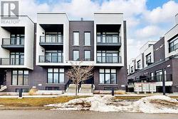 7 - 184 ANGUS DRIVE  Ajax, ON L1S 0G5