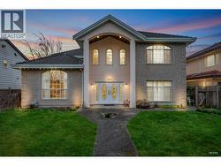 10560 RAILWAY AVENUE  Richmond, BC V7E 2B8